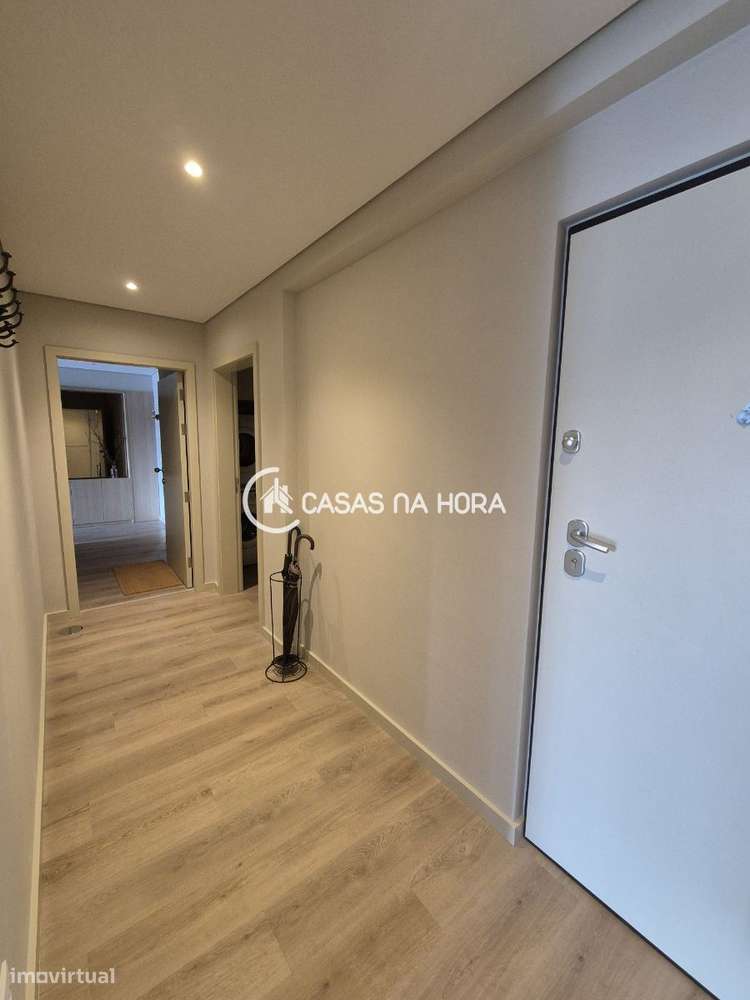 Apartamento totalmente remodelado e mobilado | Matosinhos Sul-14