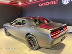 Dodge Challenger 5.7 R/T - 12