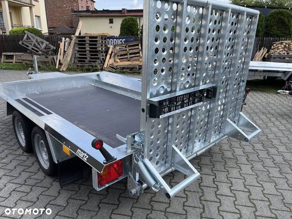 Martz Bau 3 300x150 2700 kg Pełny trap najazdowy - 3