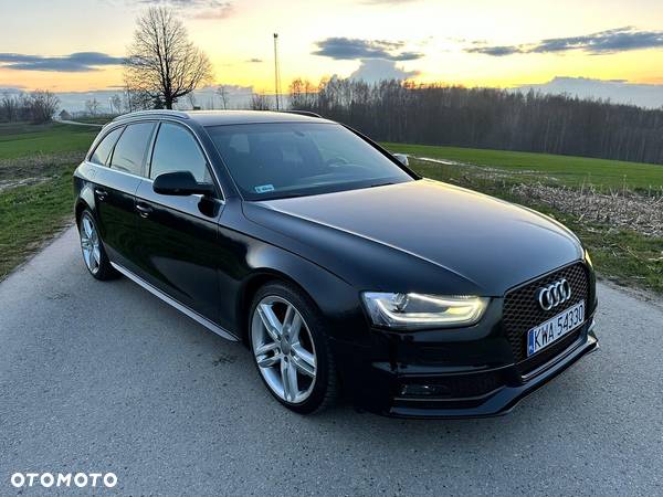 Audi A4 Avant 2.0 TDI DPF clean diesel quattro S tronic S line Sportpaket - 31