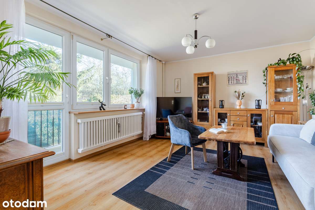 Mieszkanie blisko przystanku i jeziora Strzeszyńskiego, blaszany garaż