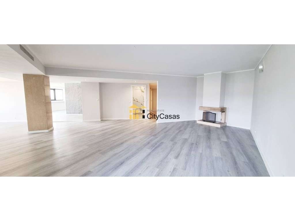 Apartamento T4 c/ Garagem em Braga - Grande imagem: 4/21