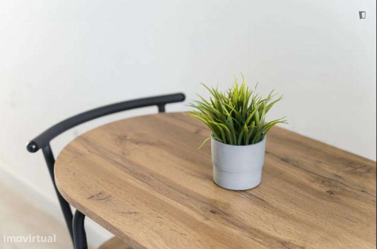 Estúdio - localizado em Cedofeita Porto - Grande imagem: 3/10