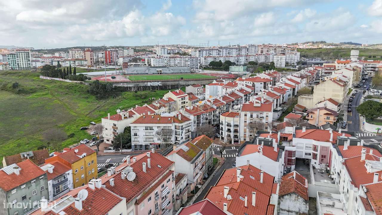 Prédio com Rentabilidade na Brandoa - Amadora-10