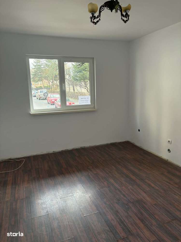 Apartament de 2 camere zona Gemenii,str Parcul Mic-4