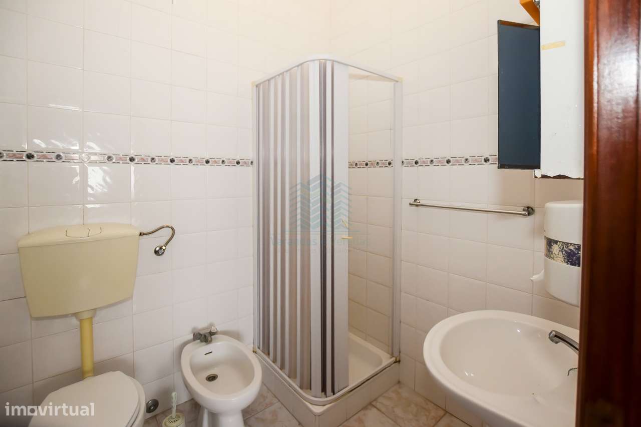 Residencial com 17 Quartos em Videla - Torres Novas-42