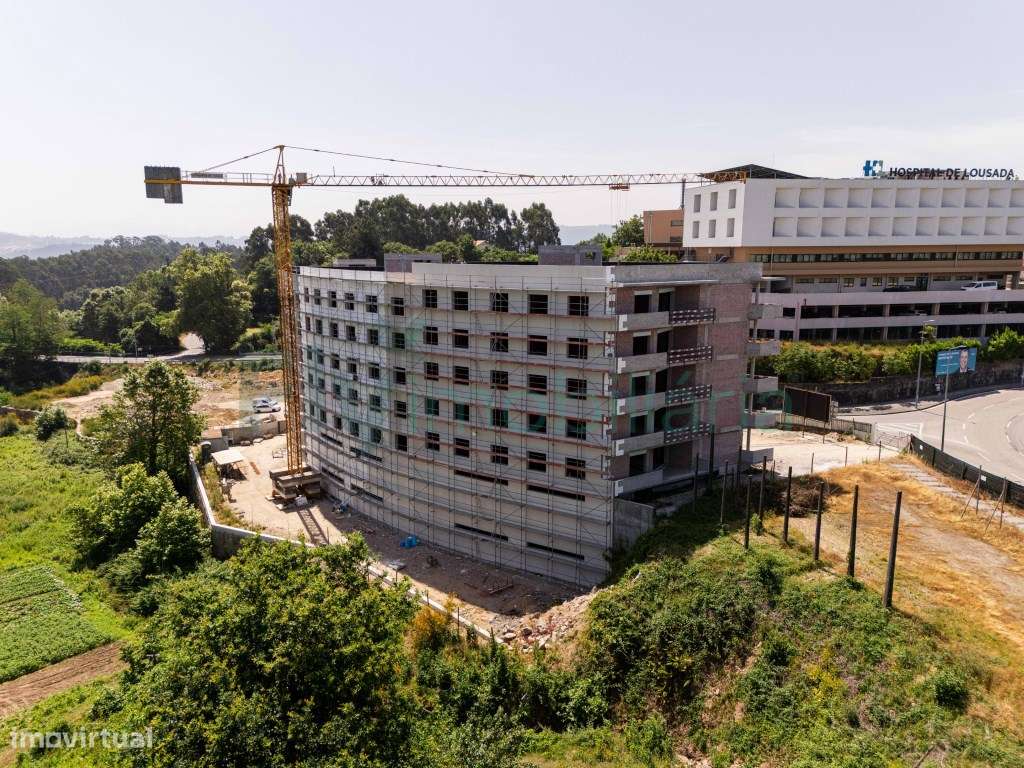 Apartamento T3 com excelente áreas em Lousada-23