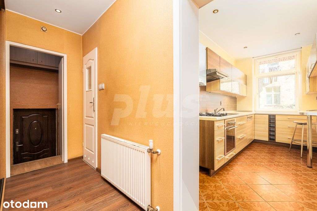 2/3 pok niepodal Wałów parter super na biuro-6