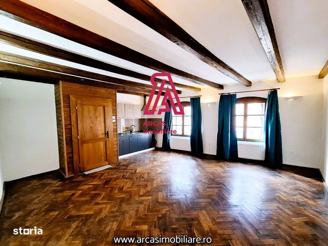 Casa individuala de vanzare cu 4 apartamente-Centrul Istoric Sibiu!-3
