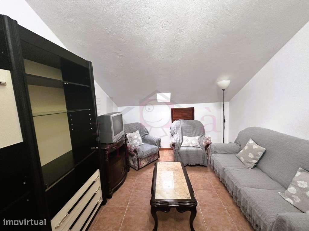 Moradia T3 de Excelência com Suíte, Jardim e Sótão Aproveitado - Pr...-10