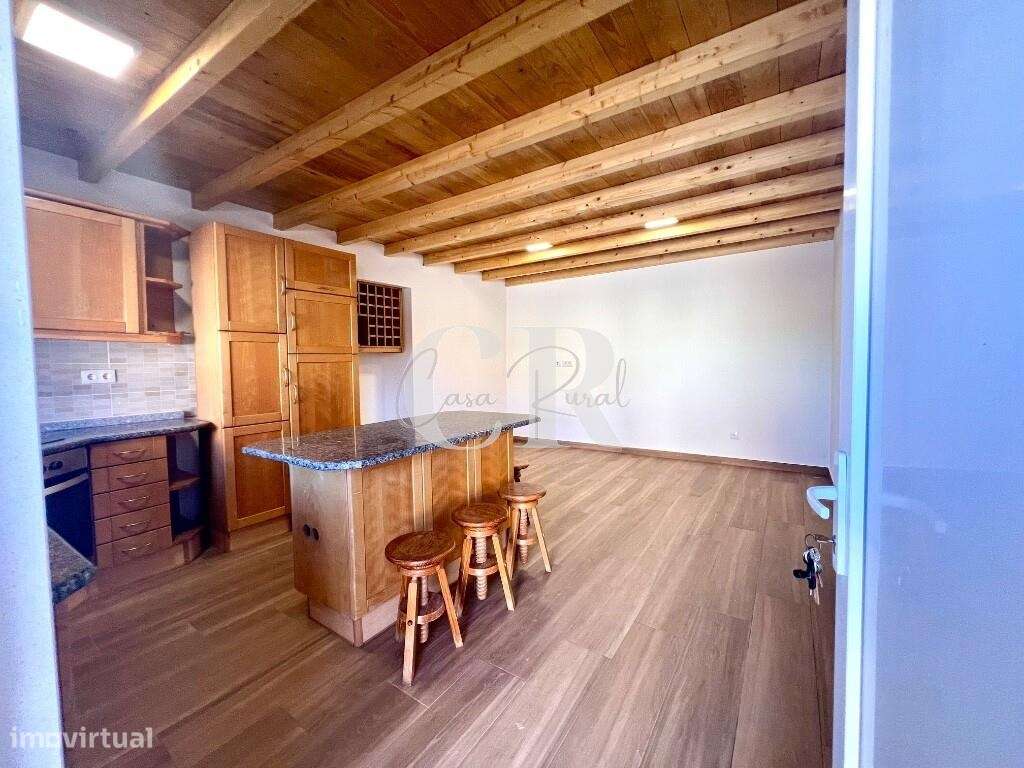 Moradia T1, rés-do-chão, para arrendar em Pedrógão Grande - Grande imagem: 4/17