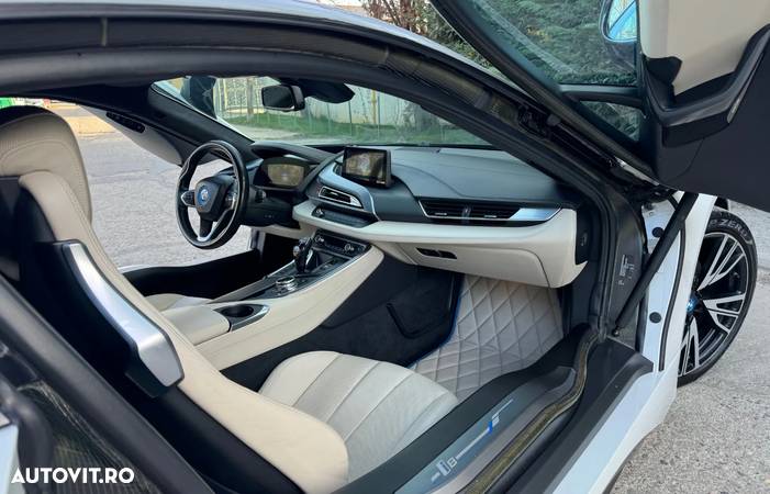 BMW i8 Pure Impulse - 6