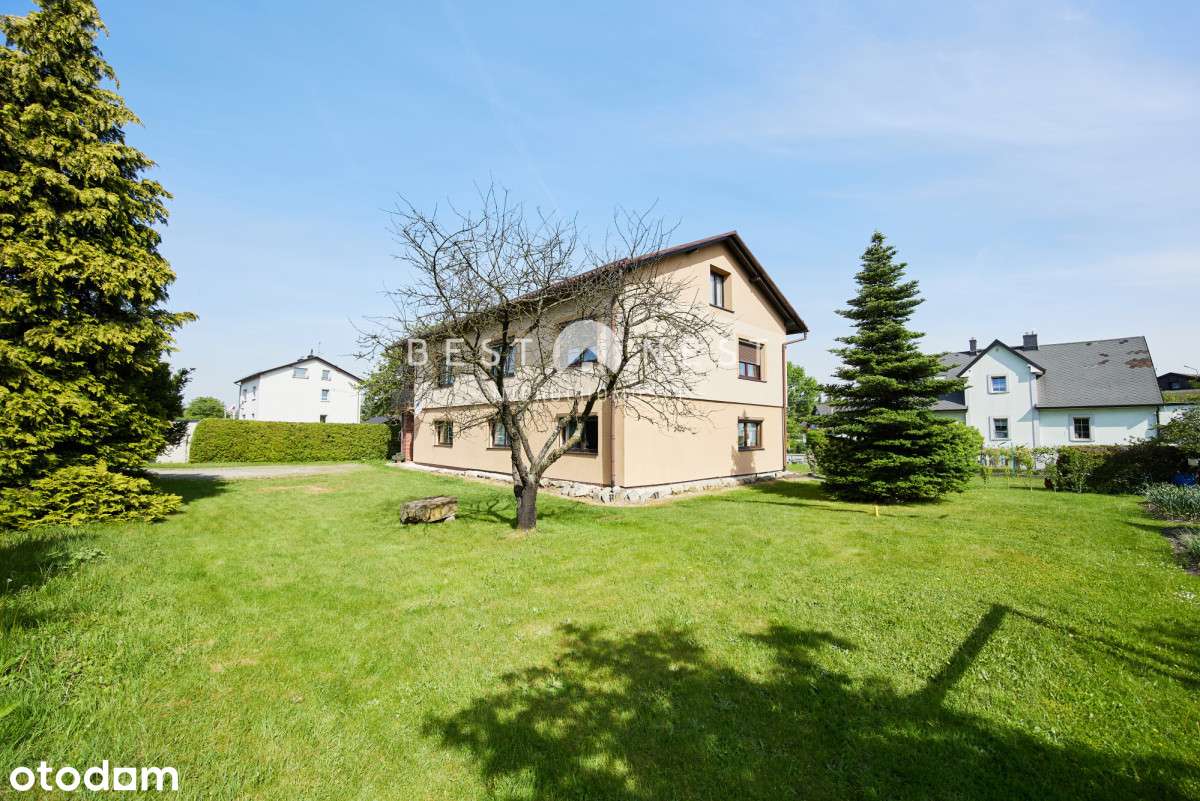 Wapienica, okolice stadionu, połowa domu - Pełny obrazek: 5/7