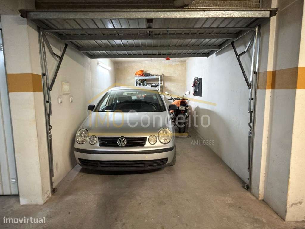 T3 com garagem fechada elevador e sótão - Entroncamento (action)-30
