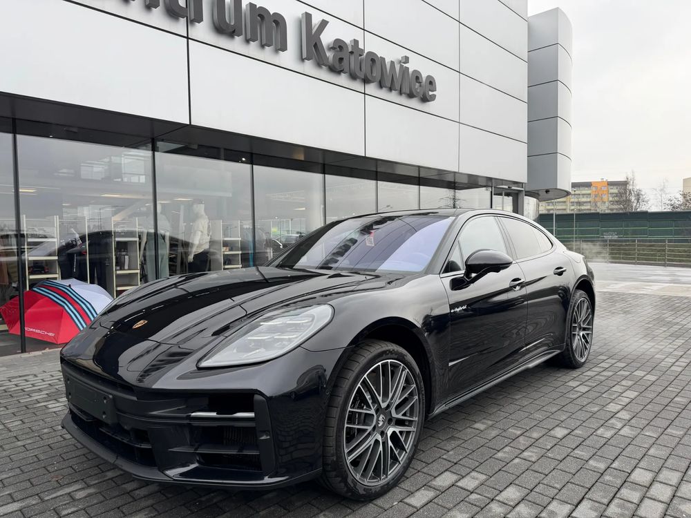 Porsche Panamera 4S E-Hybrid 2025
