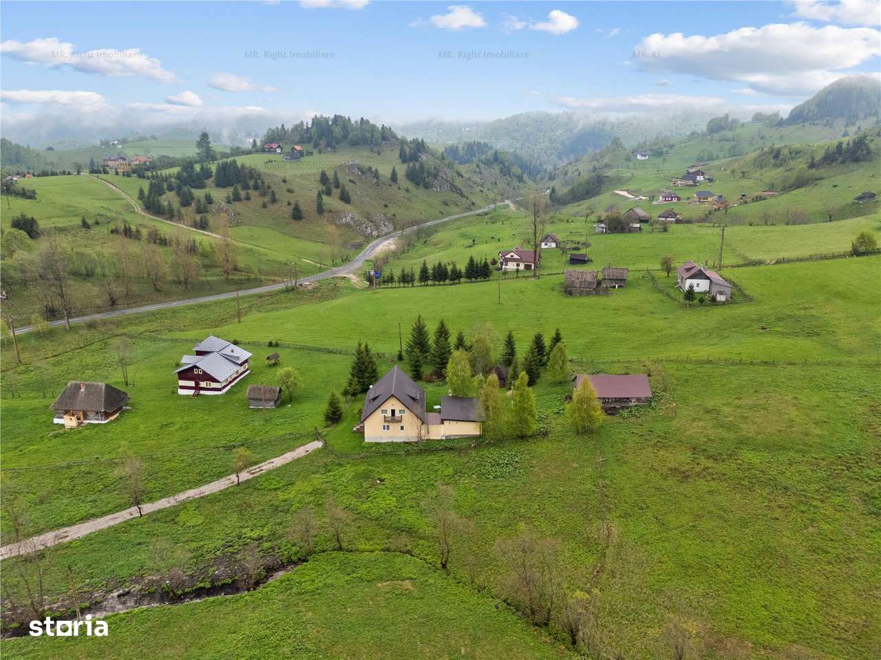 Teren superb I Sirnea Fundata I 1355 mp - Imagine principală: 1/10