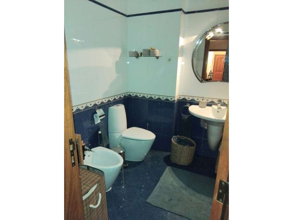 Bairro Salgado - T2 Espetacular com Parqueamento e Arrecadação-14