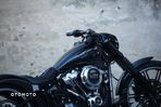 Harley-Davidson Softail Breakout - 40