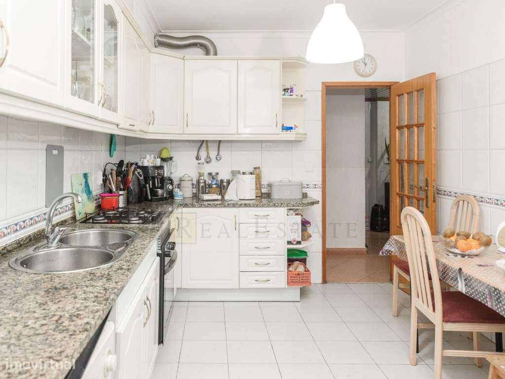 Apartamento T2 - Vale Mourão, Rio de Mouro-9