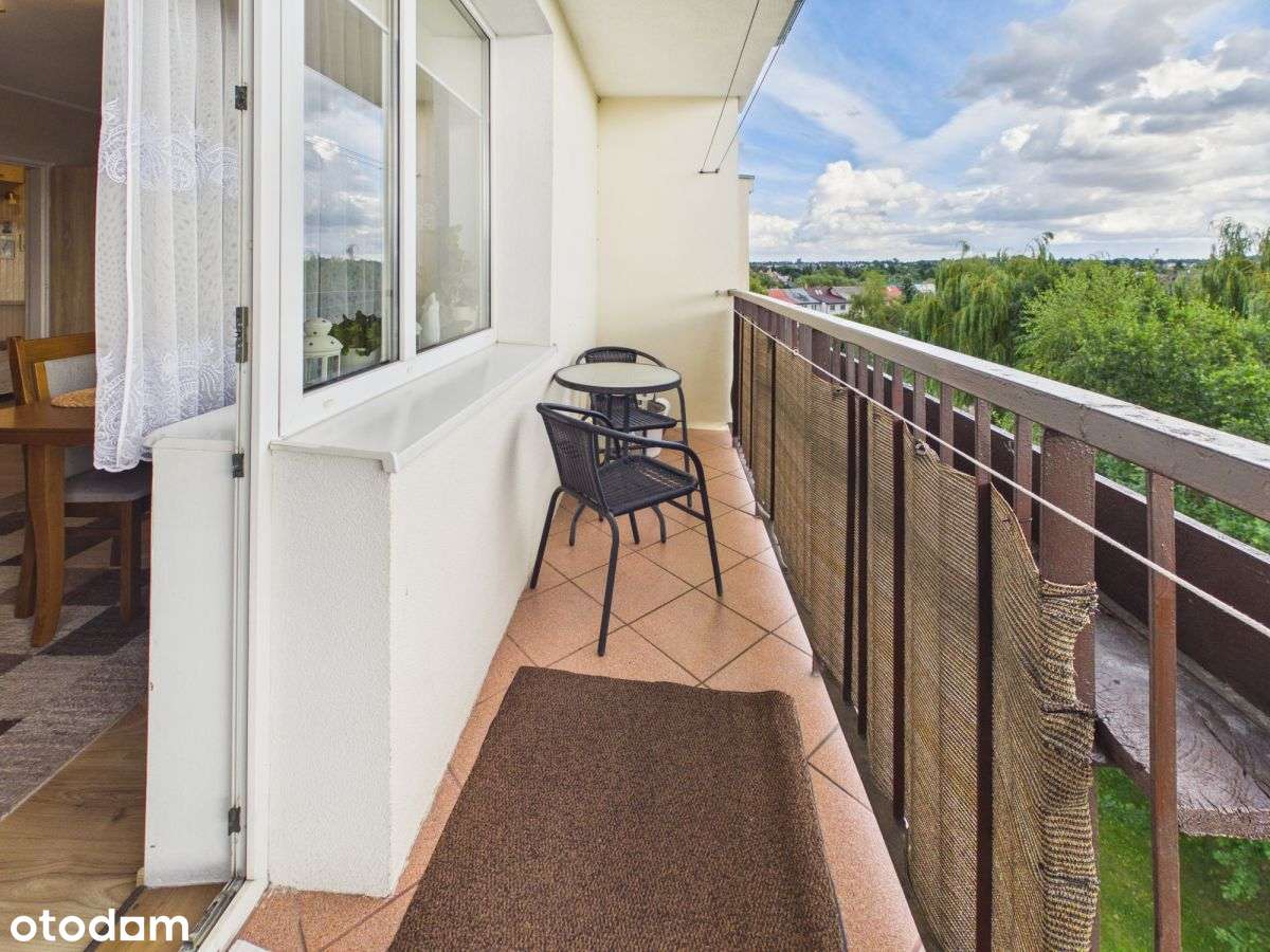 4 pokoje / duża kuchnia / balkon / Garaż-2