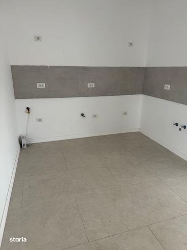 Casa/Vila Parter + 1Etaj/4 camere/Com.Berceni/Comision 0%-6