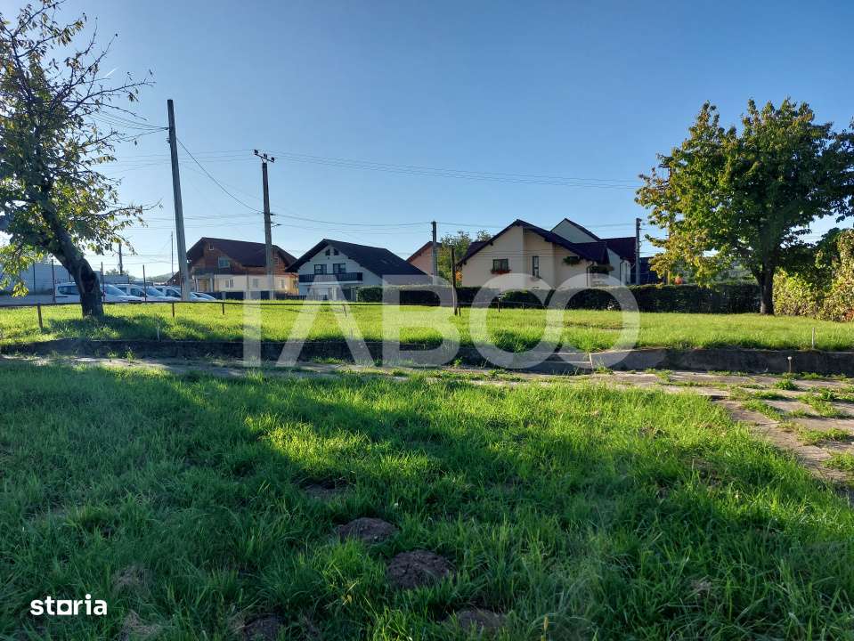 Teren intravilan 1298  mp PUZ toate utilitatile zona buna Cisnadie - Imagine principală: 3/15