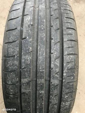 Falken Azenis FK453CC 215/50R18 92W  1szt 6mm DOT 1818 - 1