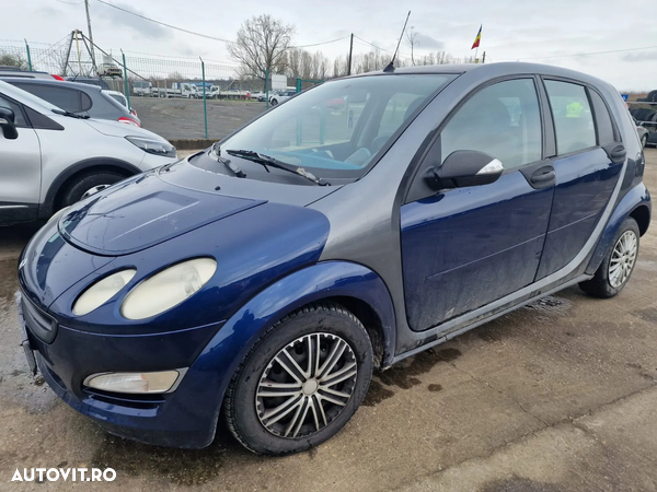 Dezmembram Smart ForFour, an 2005, motor 1.5 CDi, cutie manuala - 7