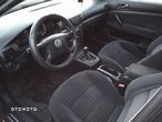 Volkswagen Passat 2.0 Comfortline - 12