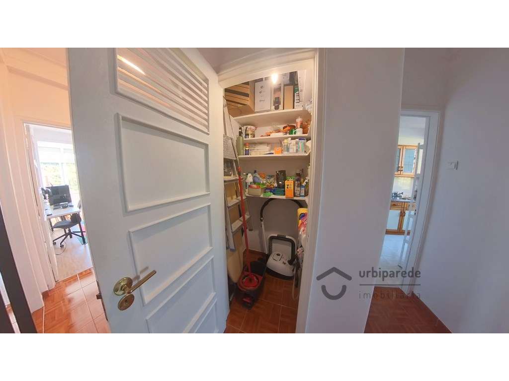 Apartamento T2 na Venteira- Amadora-10