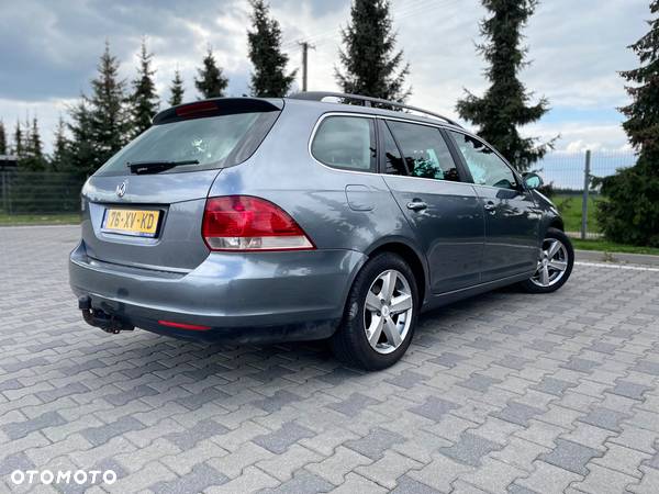 Volkswagen Golf - 12