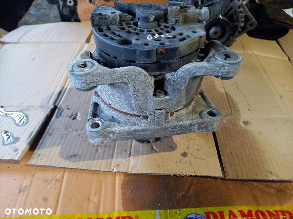 OPEL ZAFIRA B 09 FL 2.2 16V ALTERNATOR 13229984AK - 2