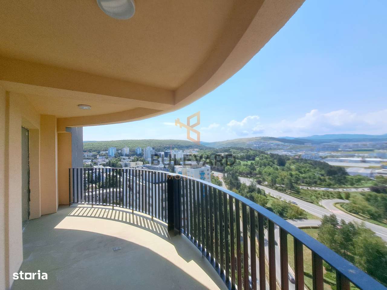 Comision 0. Apartament 3 camere + terasa 13 mp view superb! - Imagine principală: 1/8