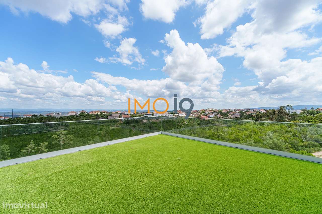 Moradia T3 de Luxo com Vista Panorâmica para os Castelos de Ourém –...-11