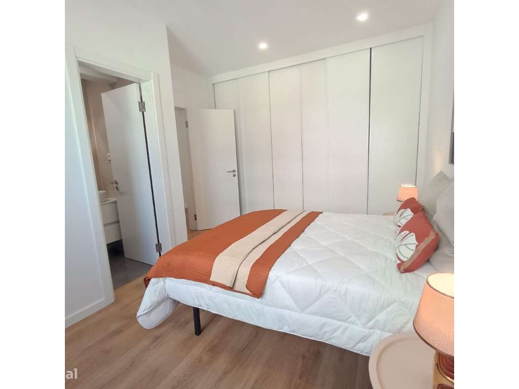 Apartamento T2 Benfica - Renovado-12