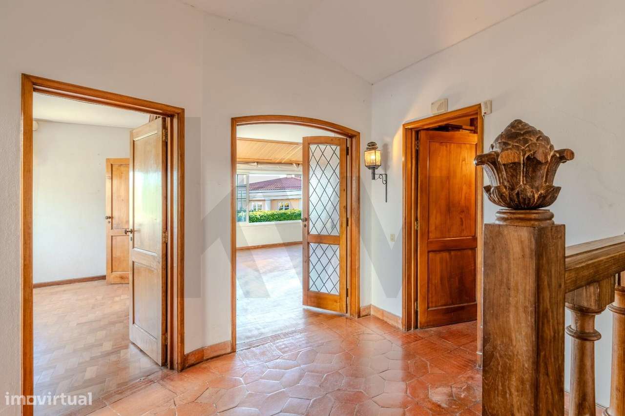 Moradia no Alto de Santa Catarina, junto ao Jamor, com vista deslumbra - Grande imagem: 5/40