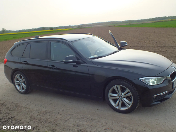 BMW Seria 3 320d DPF Touring Efficient Dynamics Edition - 5