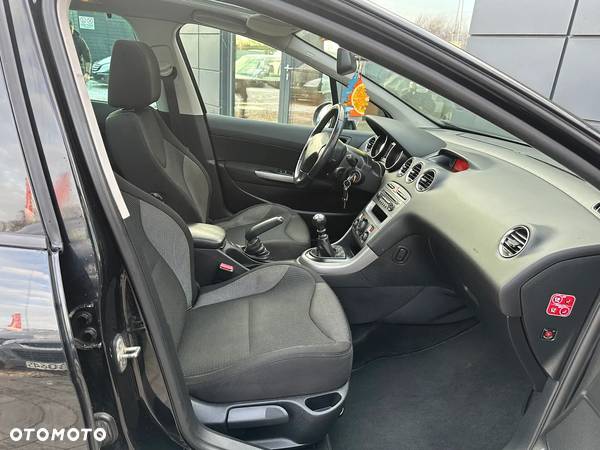 Peugeot 308 1.6 e-HDi Access S&S - 28