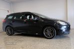 Ford Focus SW 2.0i ST - 3