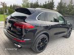 Porsche Cayenne S Diesel Platinum Edition - 4