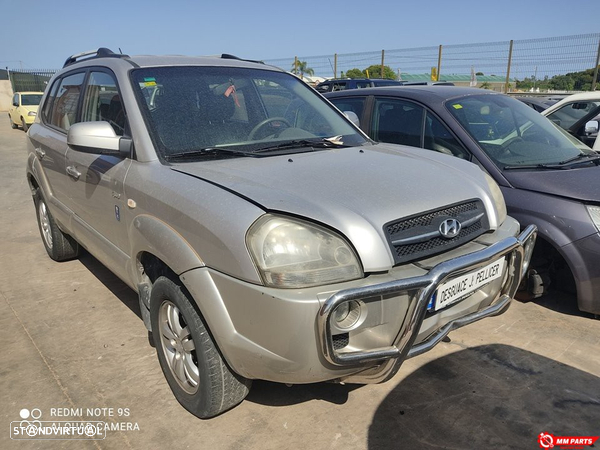 DEFENSA DELANTERA HYUNDAI TUCSON JM 2006 - 1