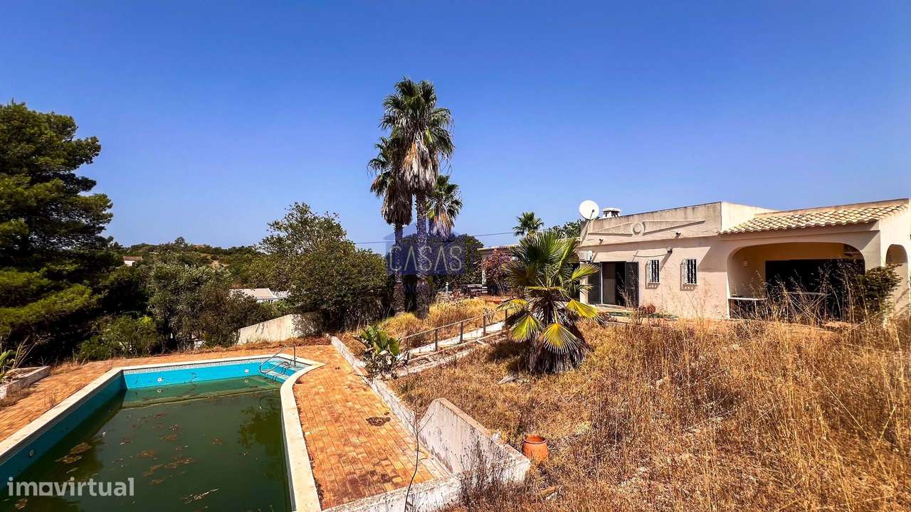 Moradia Isolada T3 com Piscina e vista para o Golf - Lagoa, Algarve - Grande imagem: 5/26