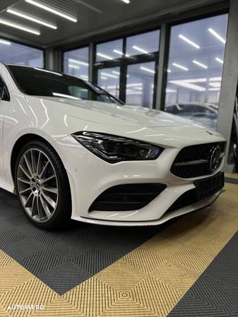 Mercedes-Benz CLA 220 7G-DCT AMG Line - 3