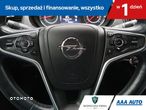 Opel Insignia - 17