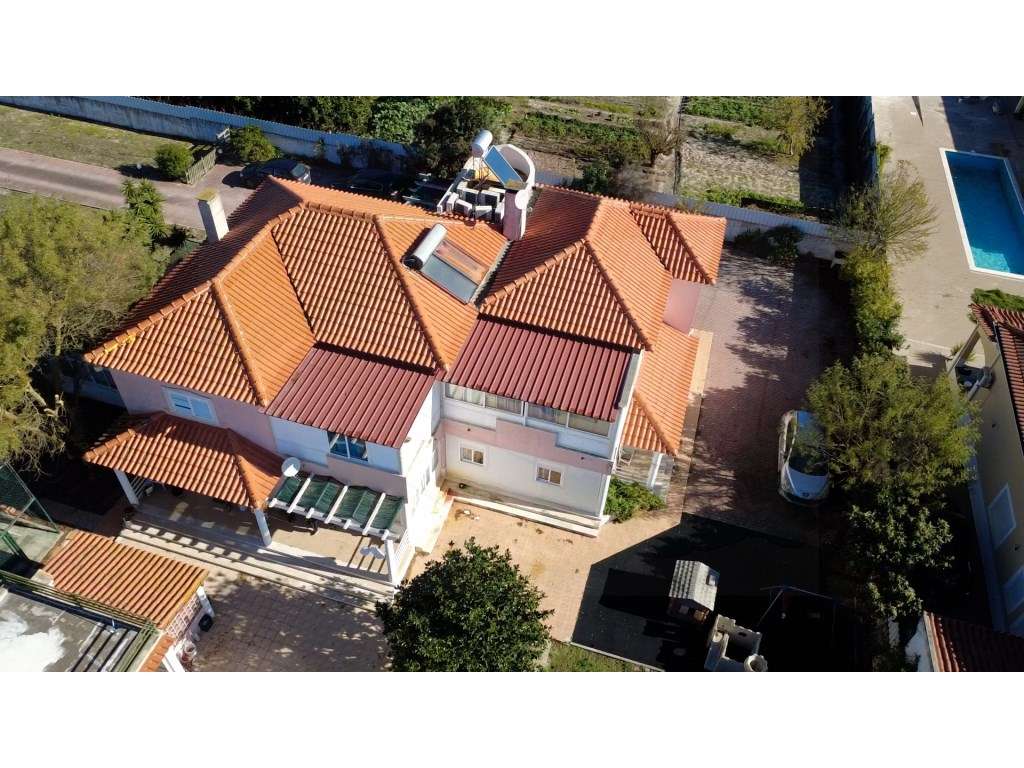 Quinta T7 com 5000m2 Piscina Campo Multiusos Potencial Habitação ou...-15