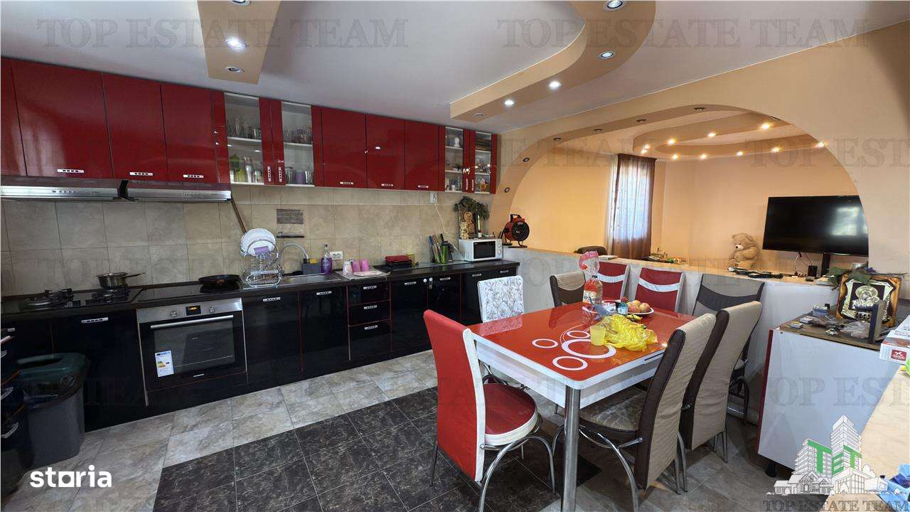 2 Vile de vanzare in zona oras Pantelimon - Imagine principală: 3/17