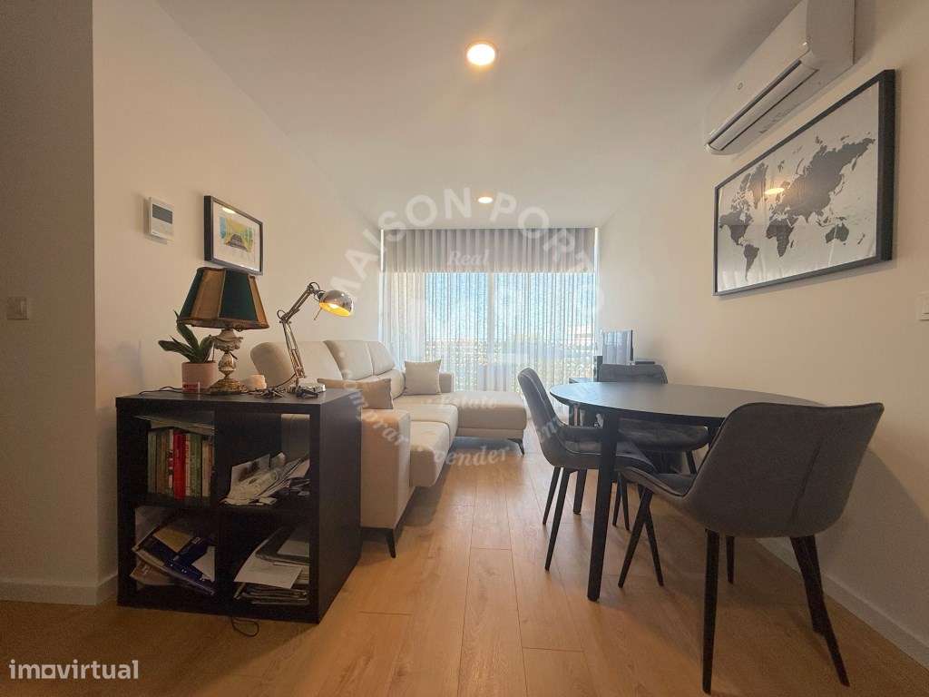 Apartamento T1 com Varanda, Vista Mar e Lugar de Estacionamento em ...-4