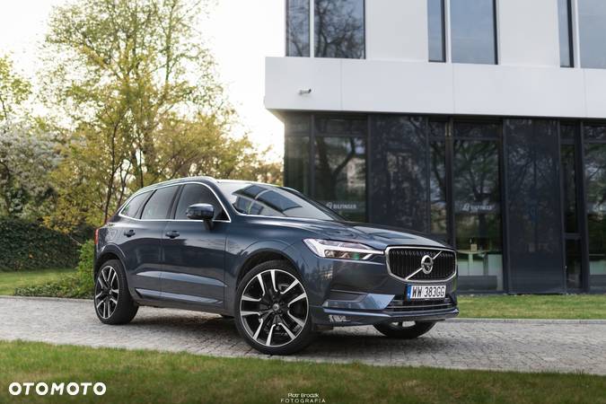 Volvo XC 60 D4 AWD Momentum - 3