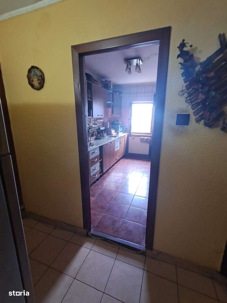 Apartament 4 camere Zona Primarie - Romarta  87 mp-8