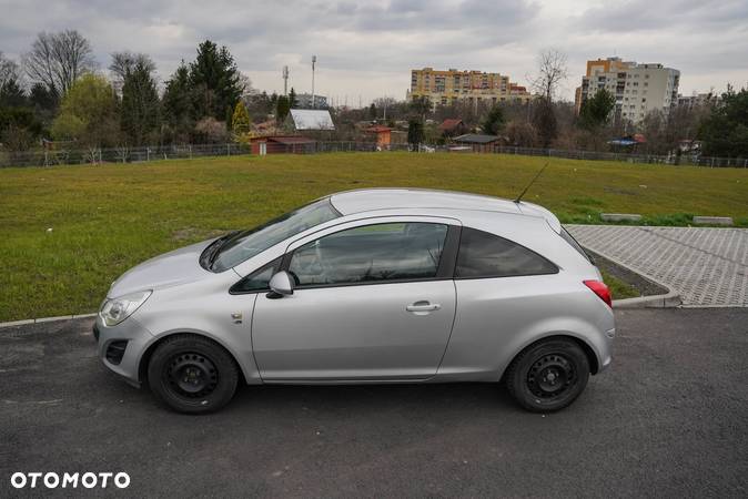 Opel Corsa - 18